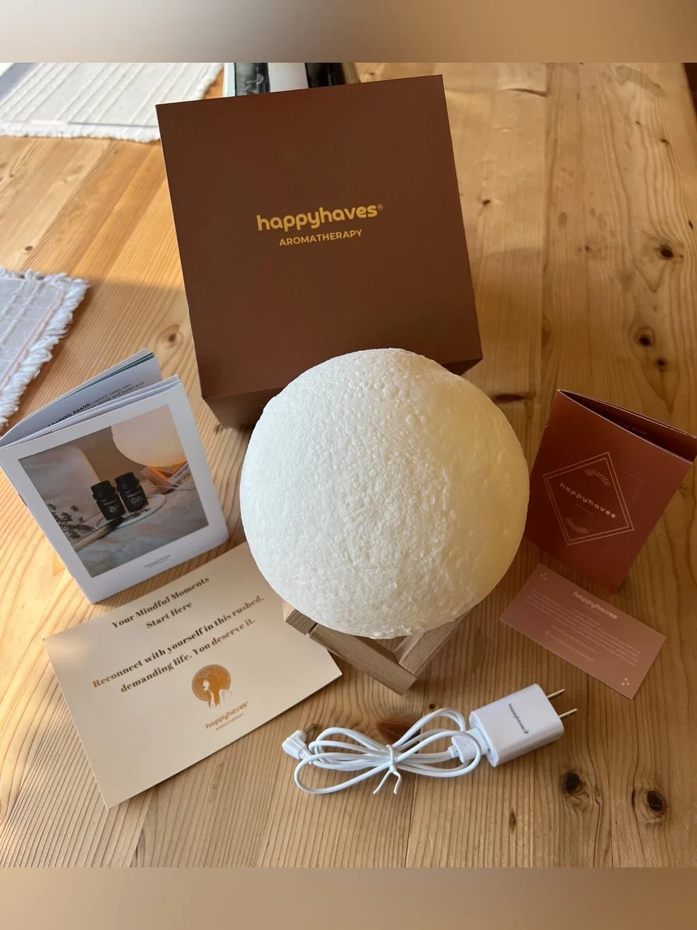 Happyhaves Moon Aromatherapy Diffuser